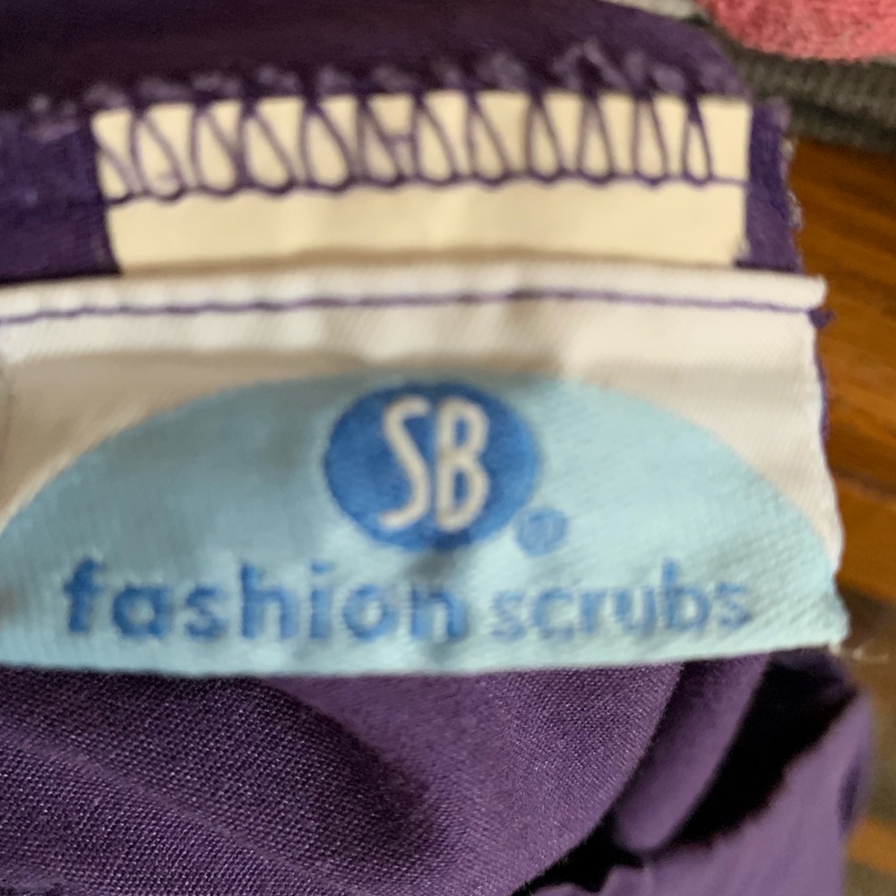 Scrub set - Picture 4 of 4